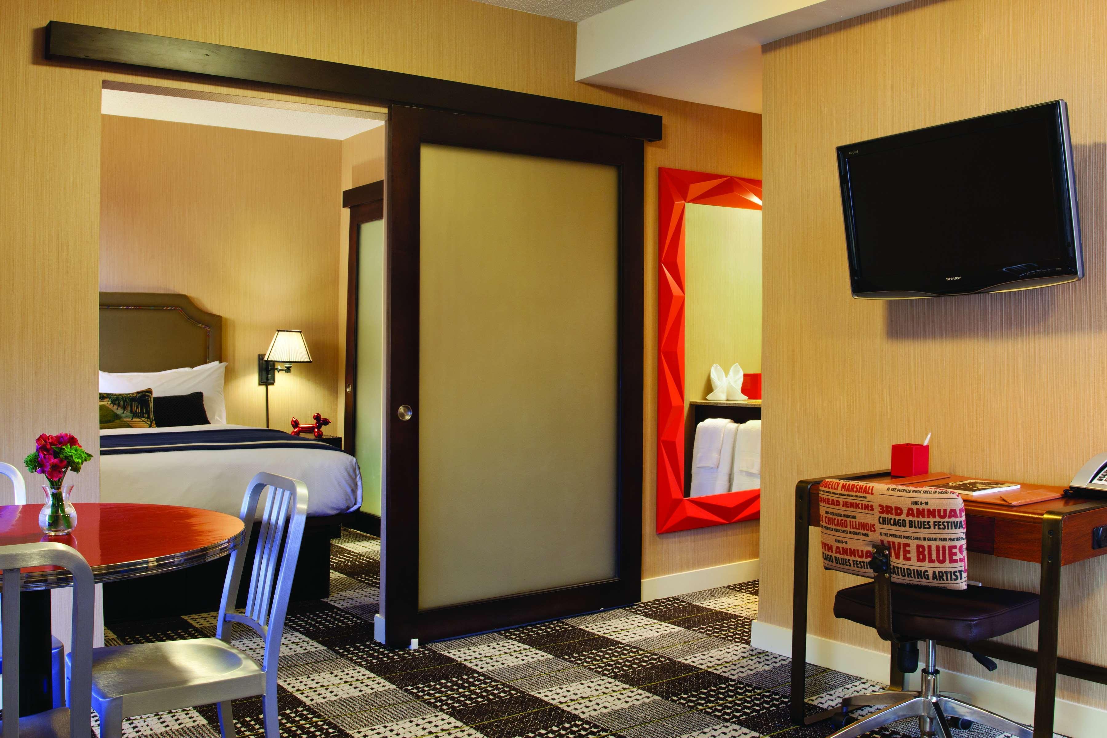 Hotel Lincoln Чикаго Экстерьер фото